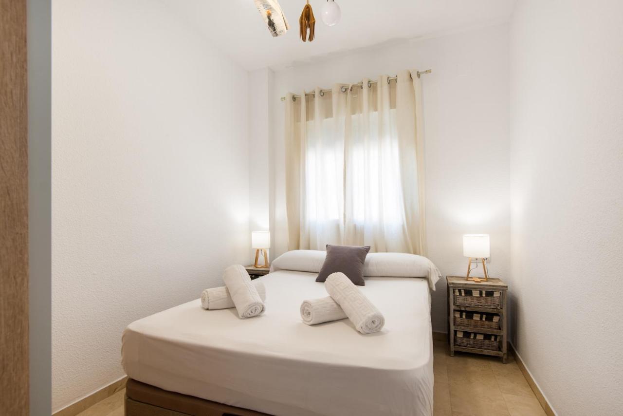 The 1St Corner Central Apartments Малага Екстериор снимка