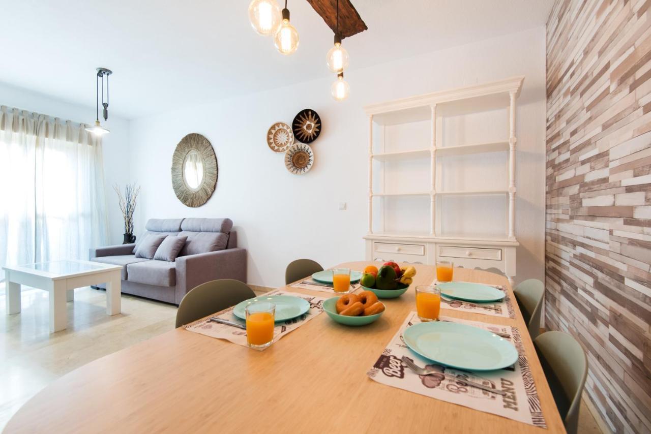 The 1St Corner Central Apartments Малага Екстериор снимка